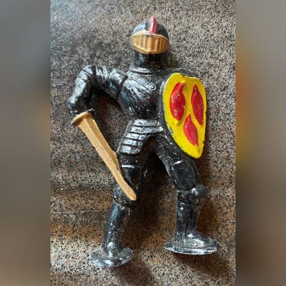 Lot 8 Robin Hood Friar Tuck Merry Men Cast Lead Figures Vintage Manoil 1940/50 - Picture 8 of 16